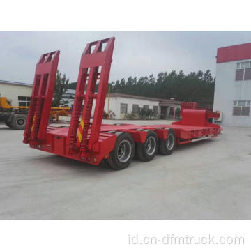 3 Axle Tractor Lowbed Semi Trailer Truck